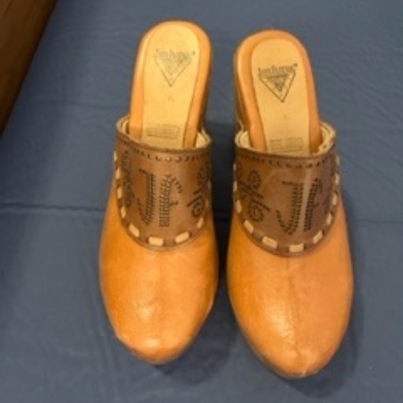 Fluevog clog - Picture 2 of 3